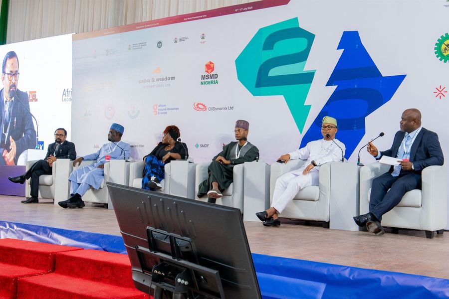 Dr. Ken Giami moderating at the African Critical Minerals Summit
